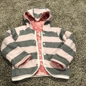 5/$15 Burts Bee’s Reversible insulated hoodie